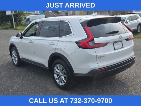Used 2024 Honda CR-V EX image 6