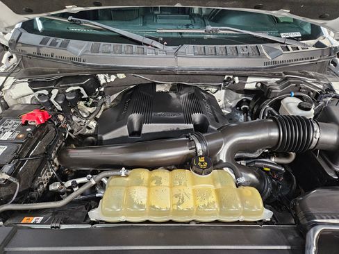 Used 2020 Ford F150 Lariat AWD/4WD image 19