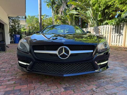 Used 2013 Mercedes-Benz SL 550 w/ Premium Pkg image 12