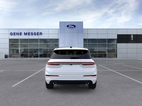 New 2026 Lincoln Corsair Premiere image 18