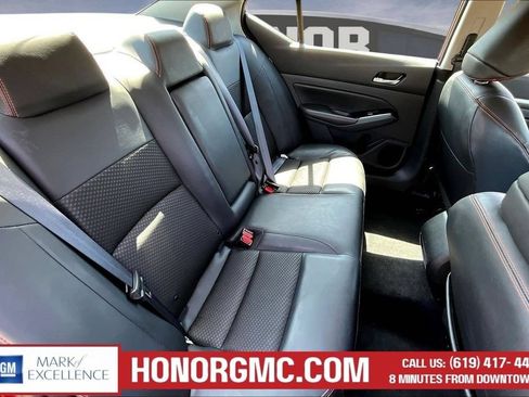 Used 2024 Nissan Altima 2.5 SR FWD image 26