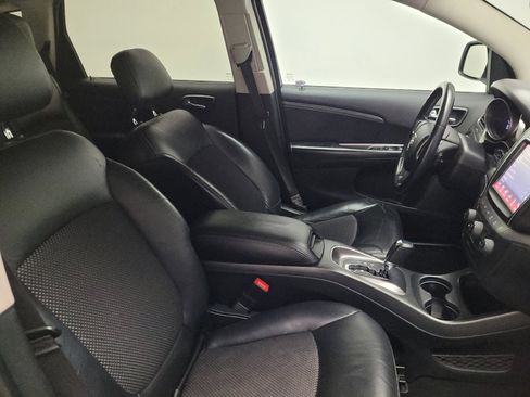 Used 2016 Dodge Journey Crossroad FWD image 21