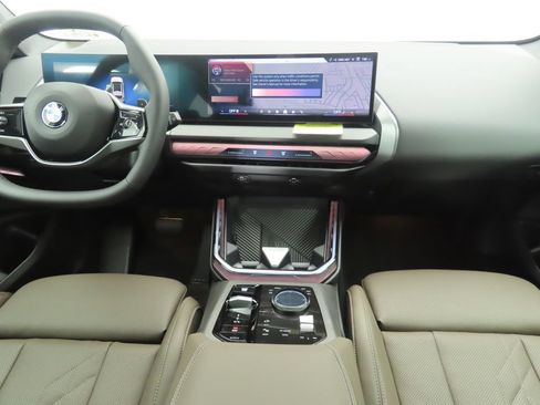 Used 2026 BMW X3 xDrive30i w/ Premium Package AWD/4WD image 14