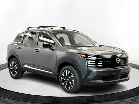 New 2026 Nissan Kicks SV image 7