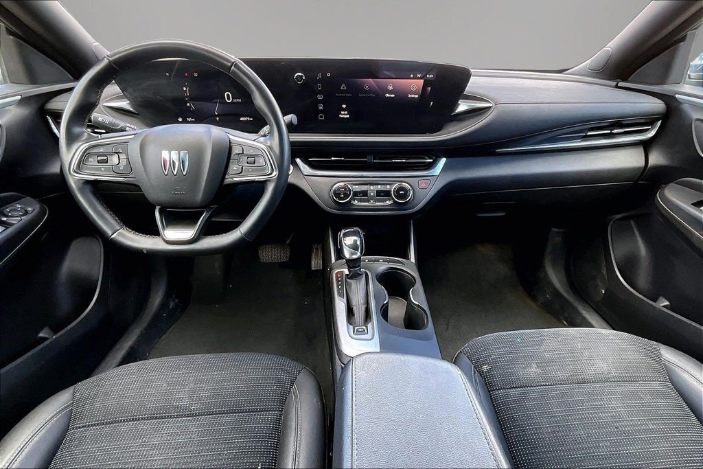 Used 2025 Buick Envista Preferred w/ Convenience I Package FWD image 7