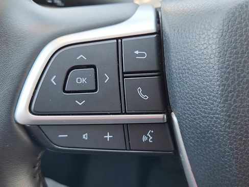 Certified 2025 Toyota Grand Highlander AWD image 11