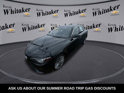 Used 2020 Alfa Romeo Giulia Ti w/ Quick Order Package 22X Lusso AWD/4WD image 5