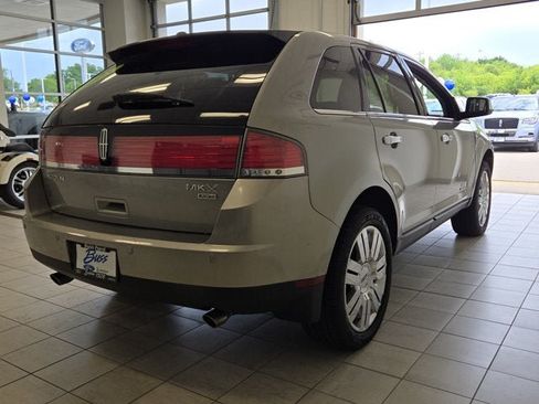 Used 2008 Lincoln MKX AWD image 11