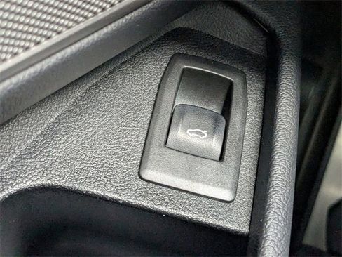 Used 2024 BMW M340i xDrive w/ Premium Package image 25