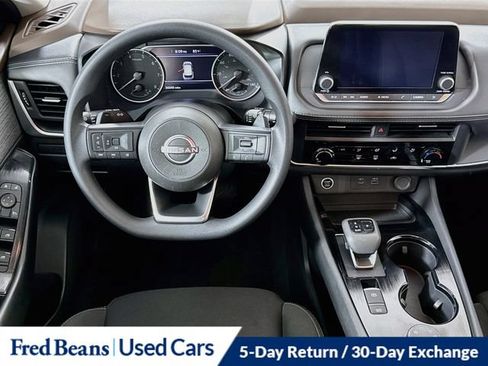 Used 2023 Nissan Rogue S AWD/4WD image 27