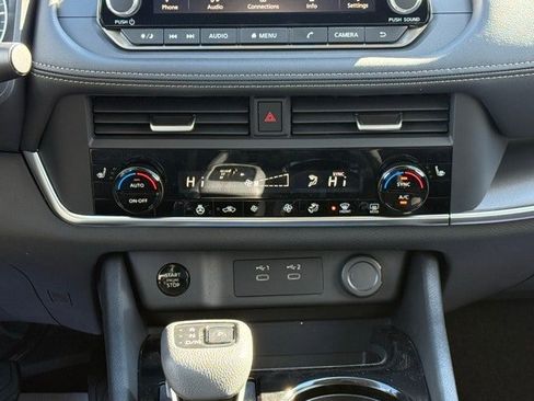 New 2026 Nissan Rogue SV image 27