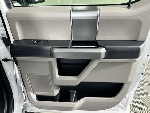 Used 2017 Ford F150 XLT w/ Equipment Group 301A Mid image 25