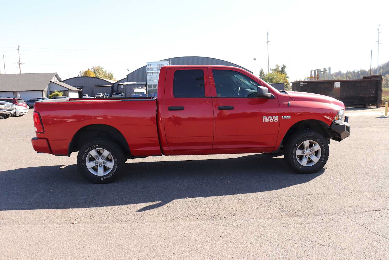 Used 2017 RAM 1500 Express AWD/4WD image 4