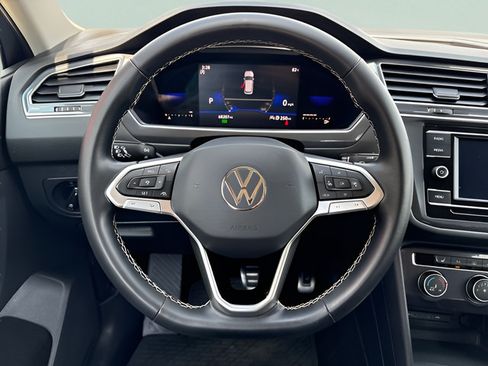 Used 2023 Volkswagen Tiguan S FWD image 20