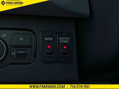 Used 2019 Mercedes-Benz Sprinter 170 Cargo image 35