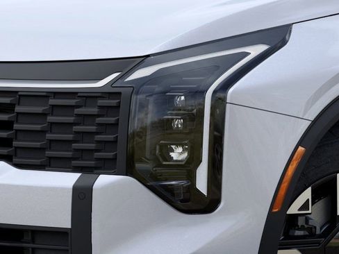 New 2026 Kia Sportage LX image 8