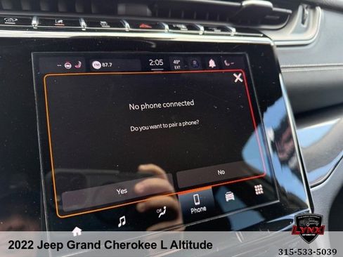 Used 2022 Jeep Grand Cherokee L Laredo AWD/4WD image 19