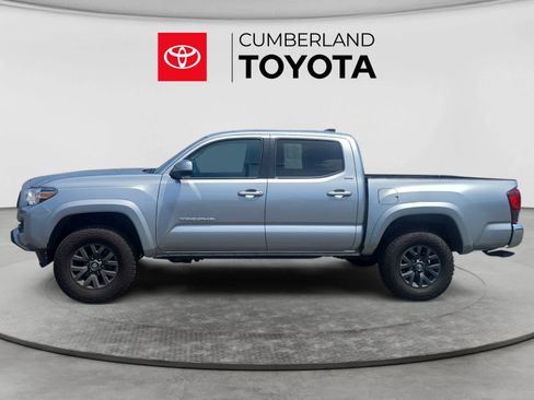 Used 2023 Toyota Tacoma SR5 AWD/4WD image 2