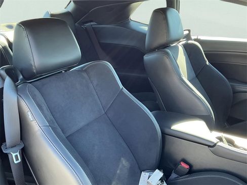 Used 2023 Dodge Challenger R/T w/ Plus Package image 15