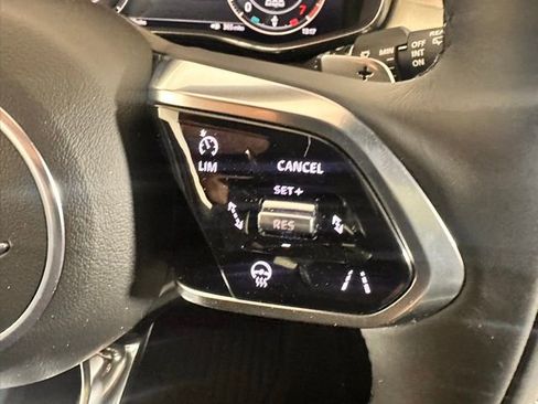 New 2026 Jaguar F-PACE R-Dynamic S image 31