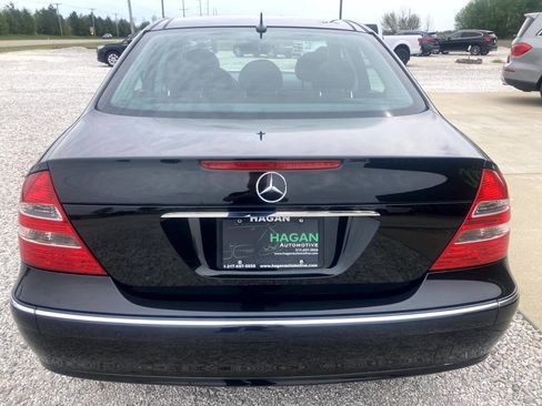 Used 2003 Mercedes-Benz E 320 Sedan image 9