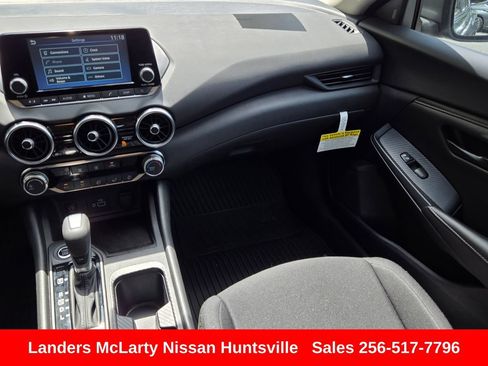 Used 2025 Nissan Sentra S FWD image 16