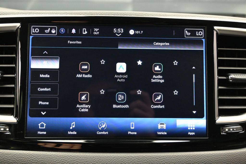 Used 2024 Chrysler Pacifica Touring-L FWD image 29