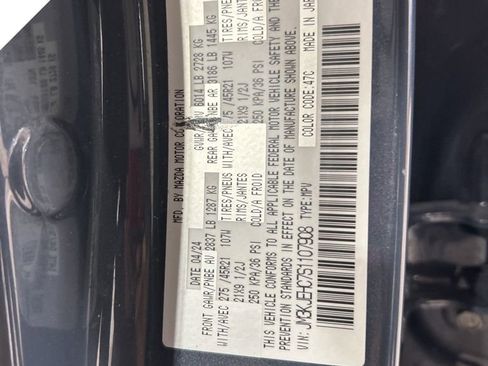 Certified 2025 MAZDA CX-70 3.3 Turbo S w/ Premium Plus image 37