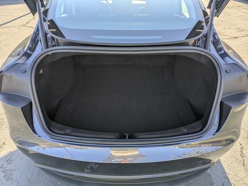 Used 2025 Tesla Model 3 Long Range image 6