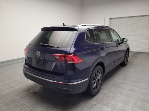 Used 2022 Volkswagen Tiguan SE FWD image 9
