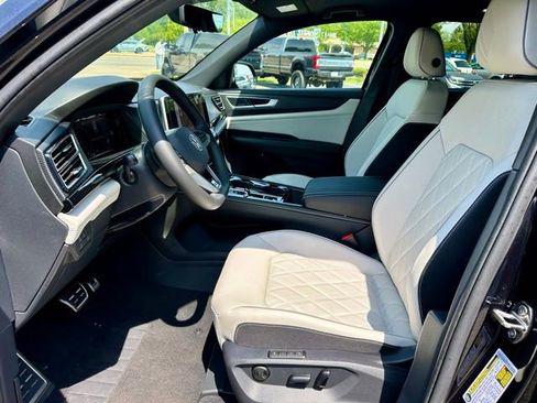 New 2026 Volkswagen Atlas Cross Sport SEL Premium R-Line AWD/4WD image 12