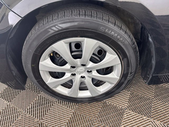 Used 2024 Toyota Corolla LE FWD image 26