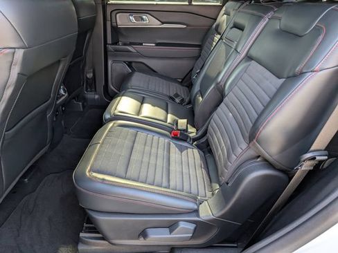 Used 2025 Ford Explorer ST-Line w/ Premium Package RWD image 11