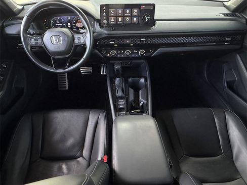 Used 2024 Honda Accord Sport image 11