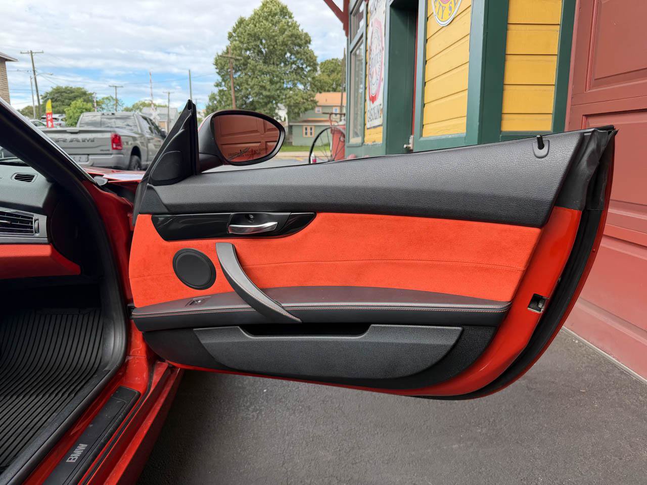 Used 2016 BMW Z4 sDrive28i RWD image 21