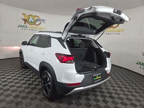 Certified 2023 Chevrolet TrailBlazer LT AWD/4WD image 32