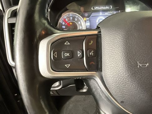 Used 2019 RAM 1500 Big Horn AWD/4WD image 17