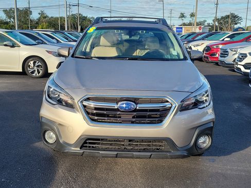 Used 2018 Subaru Outback 2.5i Limited image 8