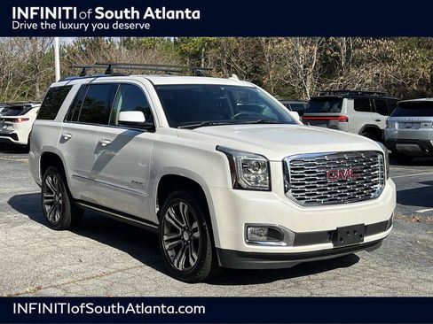 Used 2020 GMC Yukon Denali w/ Denali Premium Package image 1