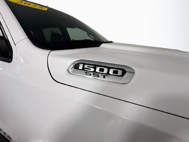 Used 2025 RAM 1500 Big Horn AWD/4WD image 46
