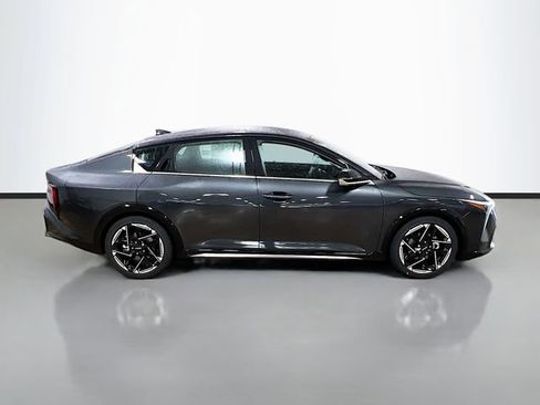 New 2025 Kia K4 GT-Line image 8