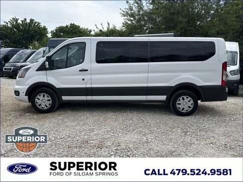 Used 2025 Ford Transit 350 XLT RWD image 3