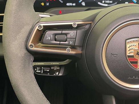 Certified 2025 Porsche Taycan 4S AWD/4WD image 40