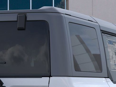 New 2025 Ford Bronco Badlands image 26
