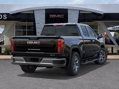 New 2026 GMC Sierra 1500 SLT image 4