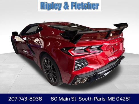 Used 2026 Chevrolet Corvette Stingray Coupe w/ Z51 Performance Package RWD image 9