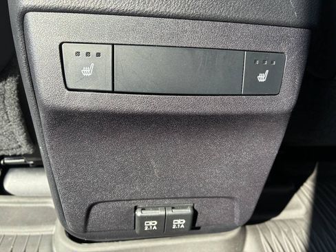 Used 2022 Lexus RX 350 AWD w/ Luxury Package image 43