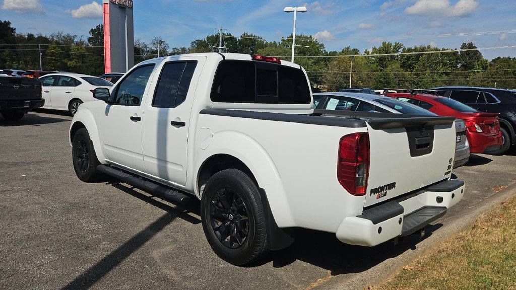 Certified 2020 Nissan Frontier SV w/ Midnight Edition Floor Mats RWD image 4