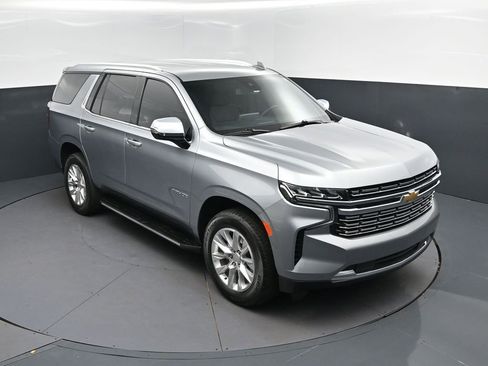 Used 2024 Chevrolet Tahoe Premier RWD image 1