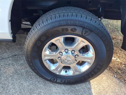 Used 2024 RAM 2500 Big Horn w/ Bed Utility Group image 21